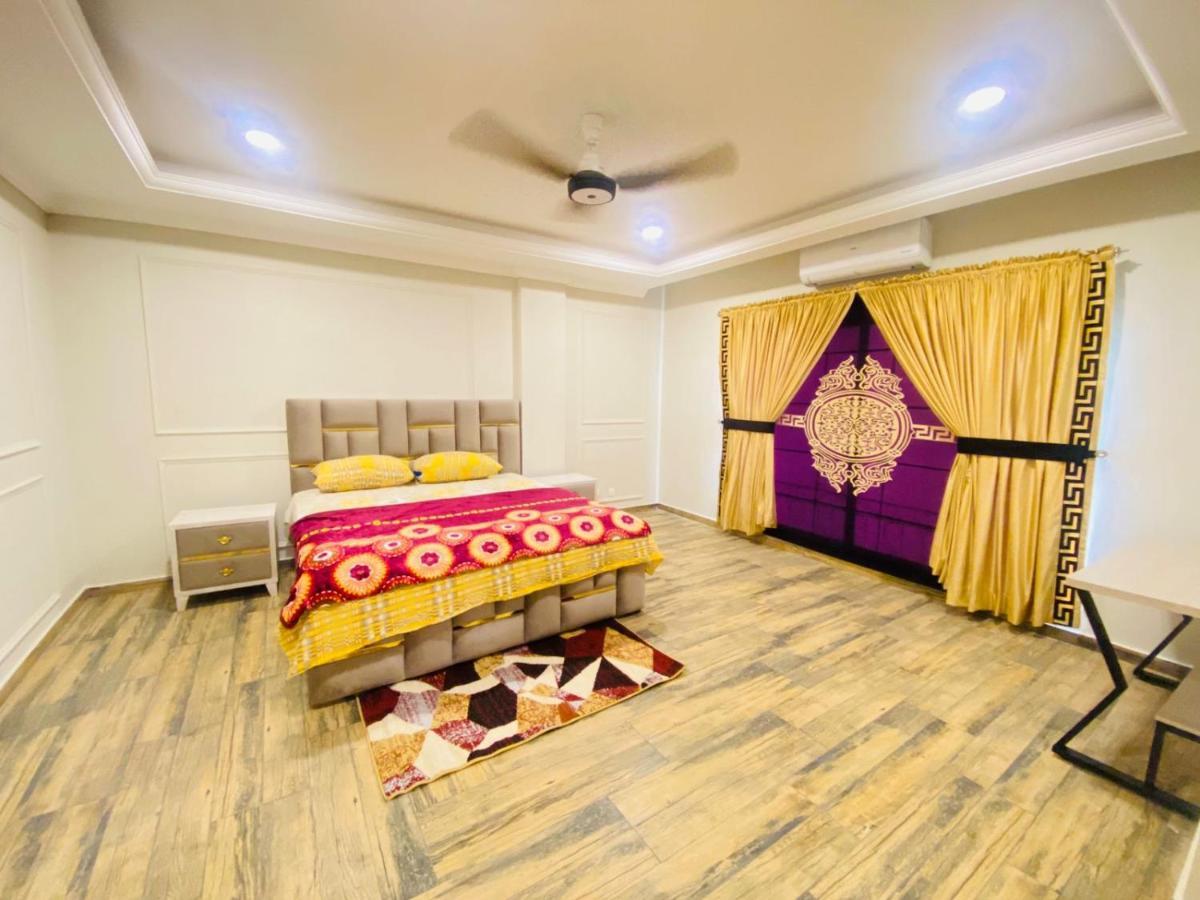 Holidazzle Serviced Apartments Bahria Town ラーワルピンディー エクステリア 写真